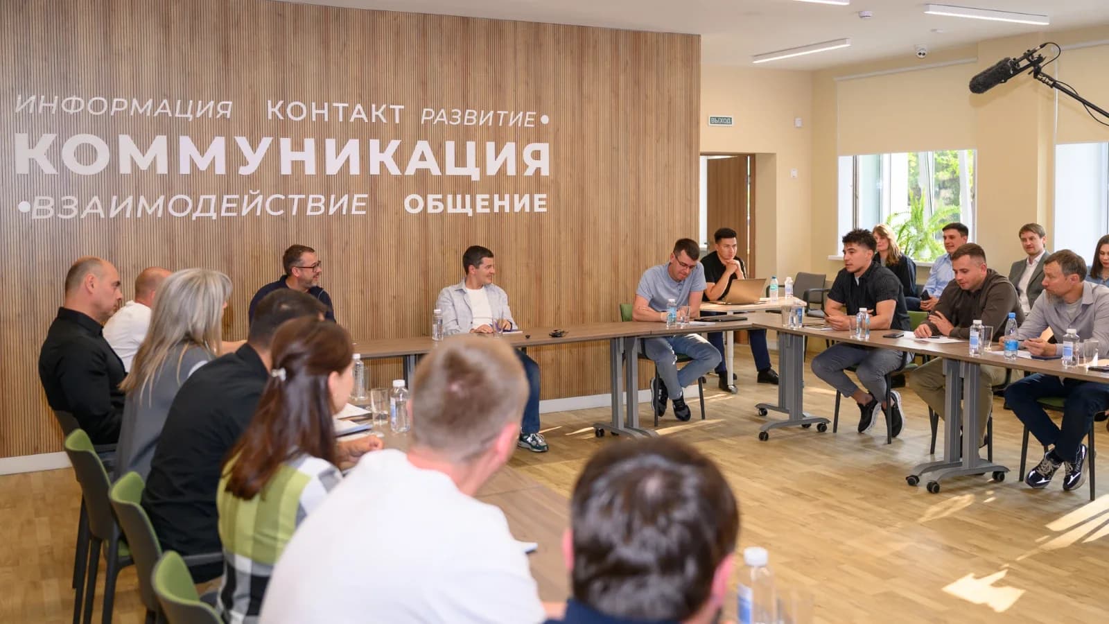 Ямальские защитники открывают путь в бизнес: в Новом Уренгое работает программа «СВОе дело»